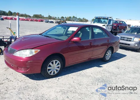 2005 Toyota Camry Le из США, поврежденный, VIN 4T1BE30K45U423639